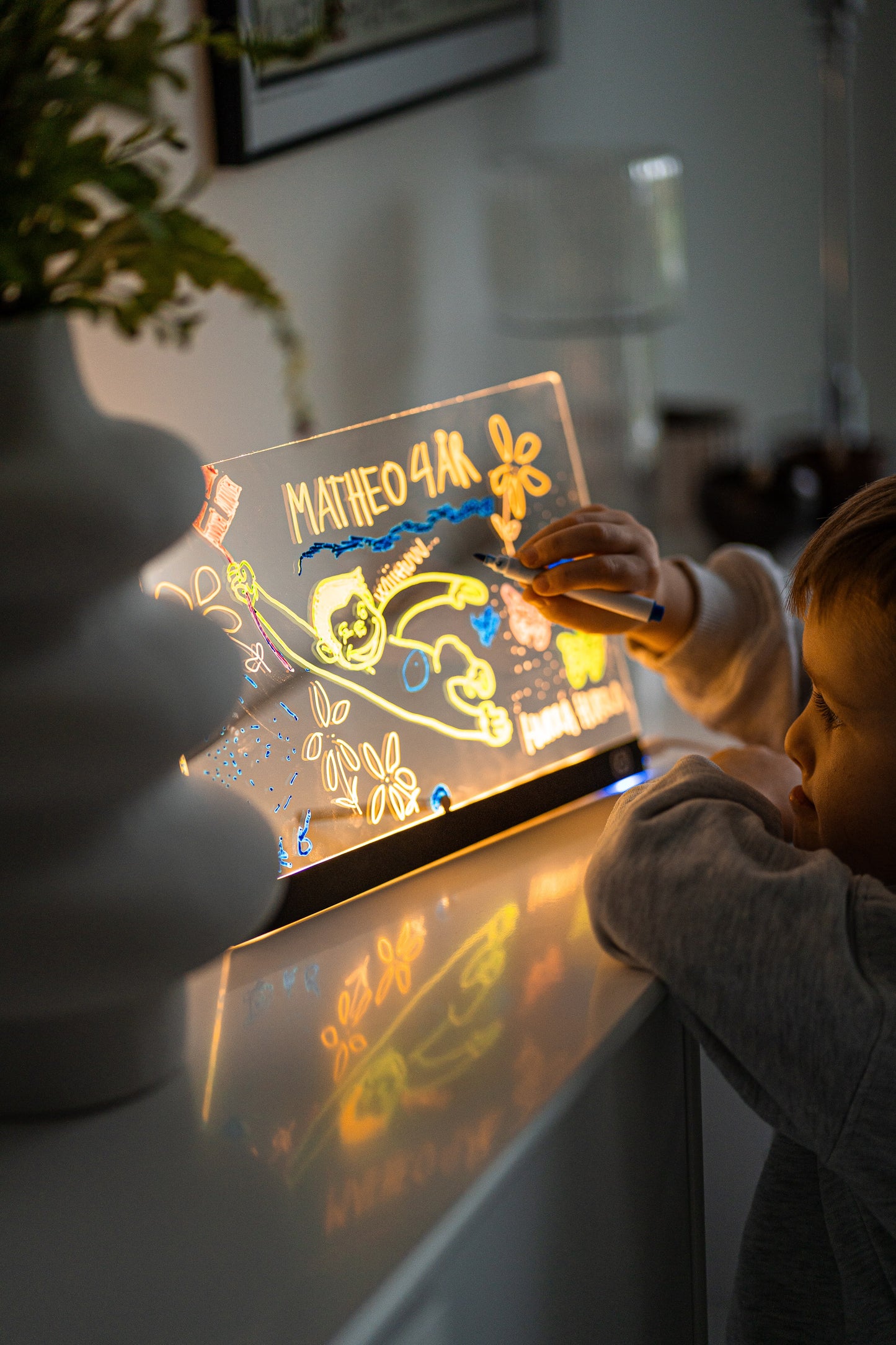 ToDoodle™  magisk LED-tavle